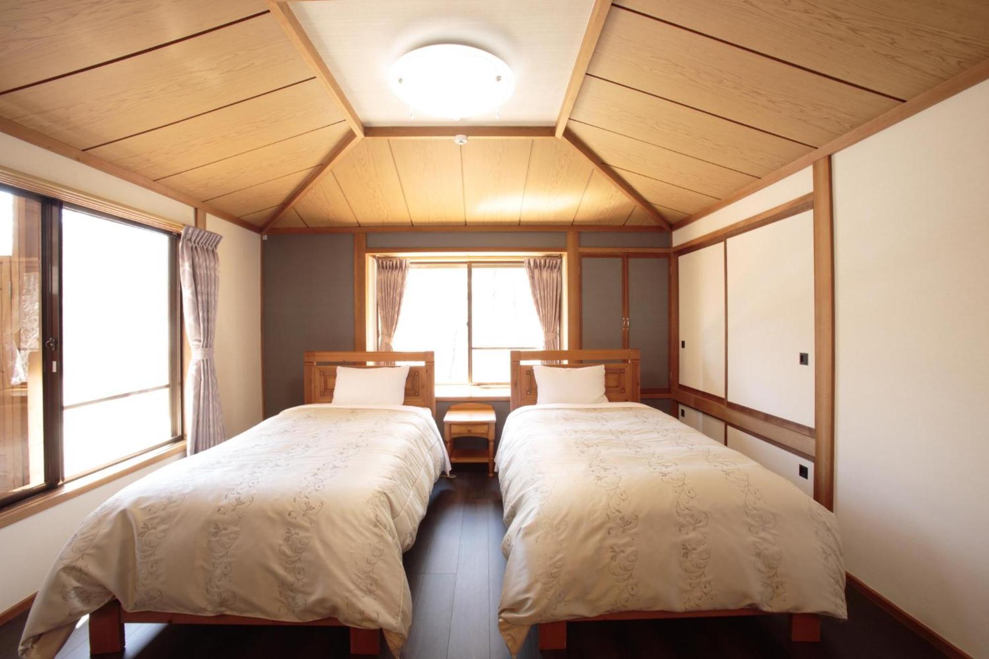 Izumigo Ambient Yatsugatake Cottage Hokuto  Exterior foto